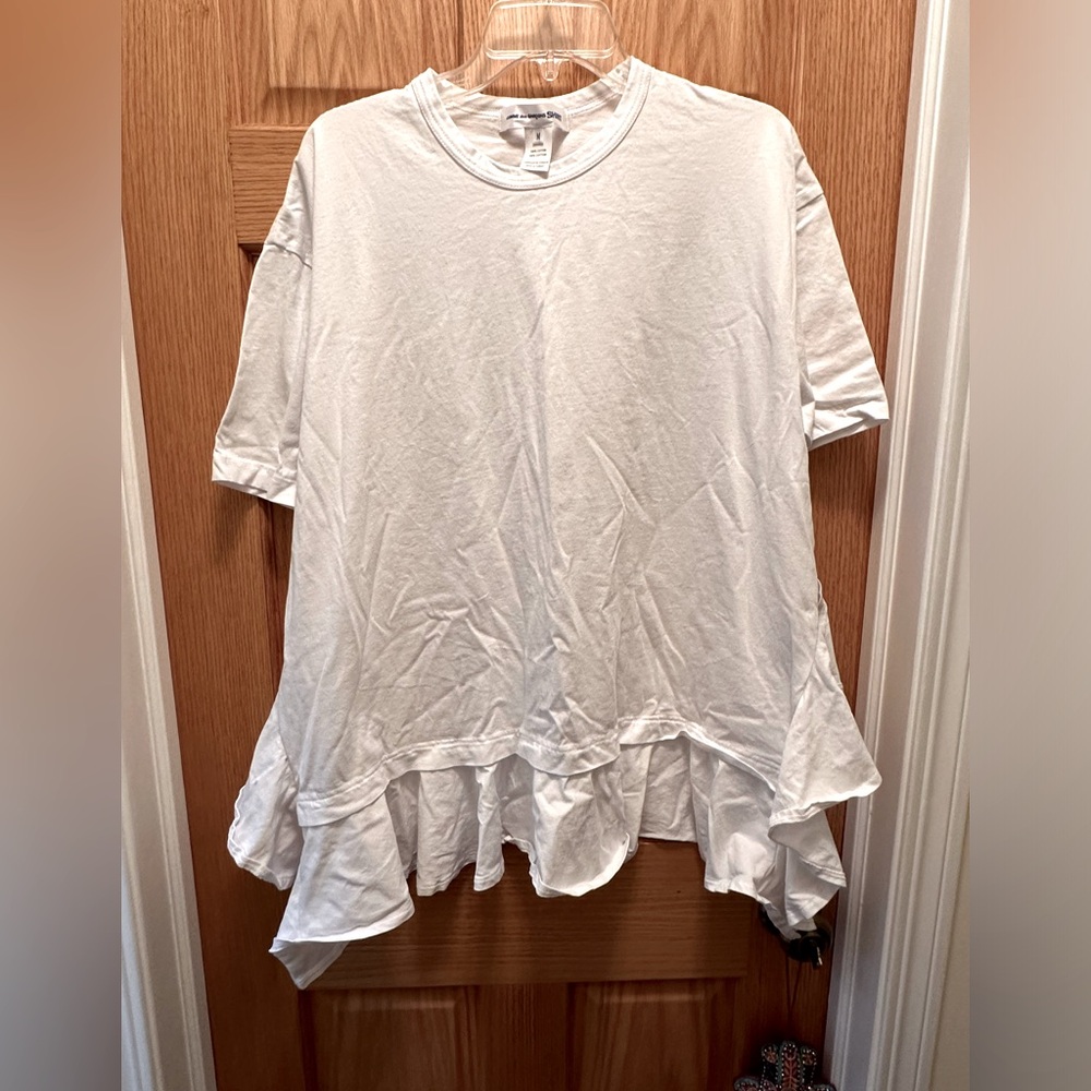 Comme des Garcon Tiered Hem White T-shirt.